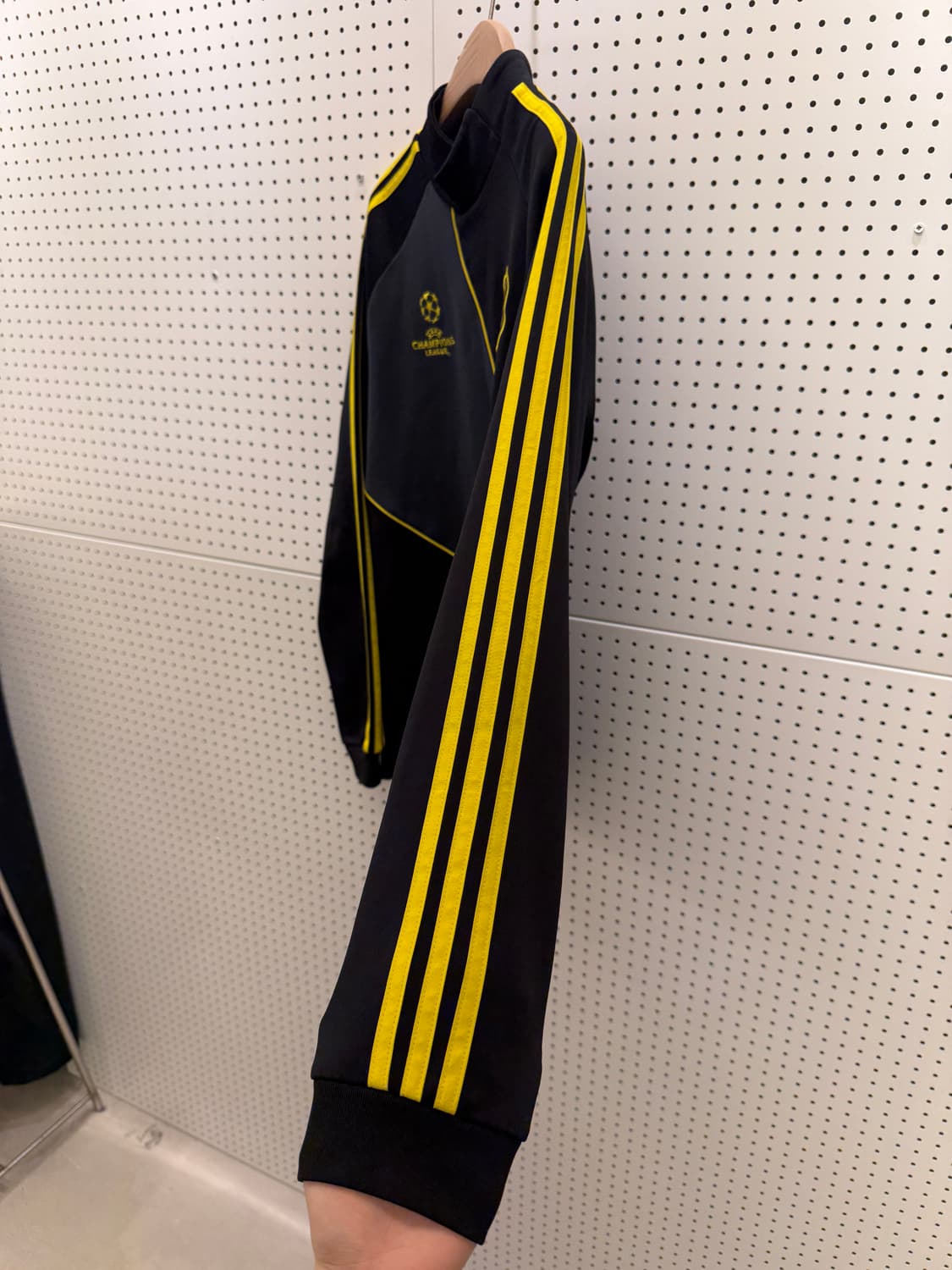 아디다스 첼시 챔피언스리그 트레이닝탑 U1713 상품이미지6