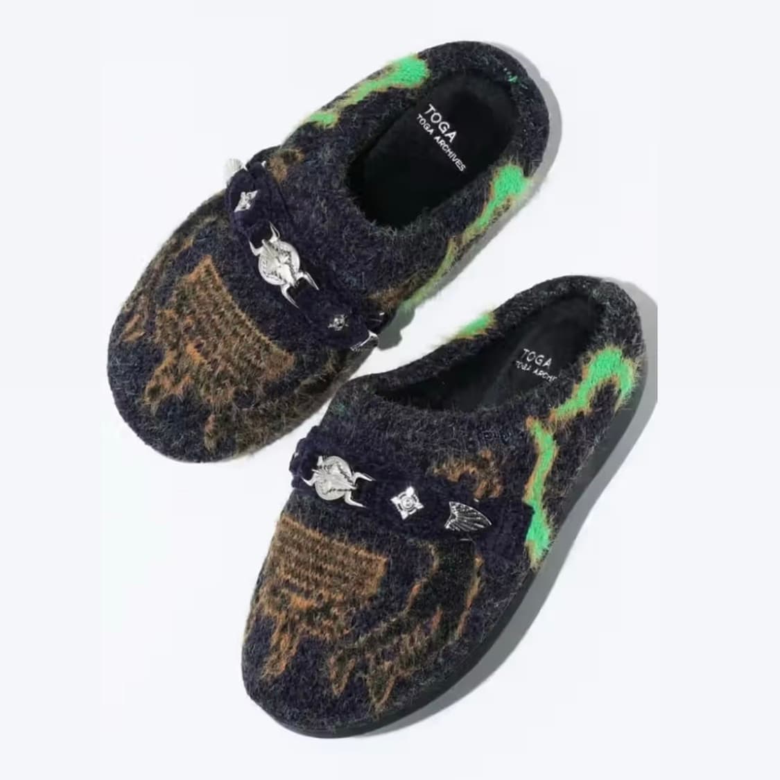 [0,3]토가풀라 x 스부 25fw 니트 슬립온/네이비 상품이미지1