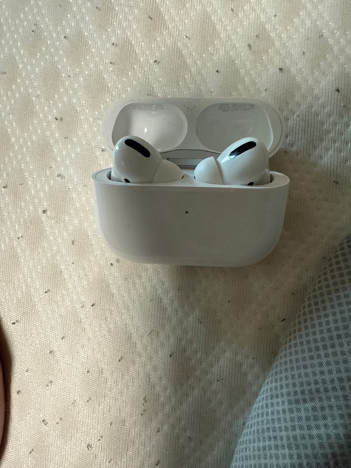 에어팟 프로 1세대 멕세이프 상품이미지1