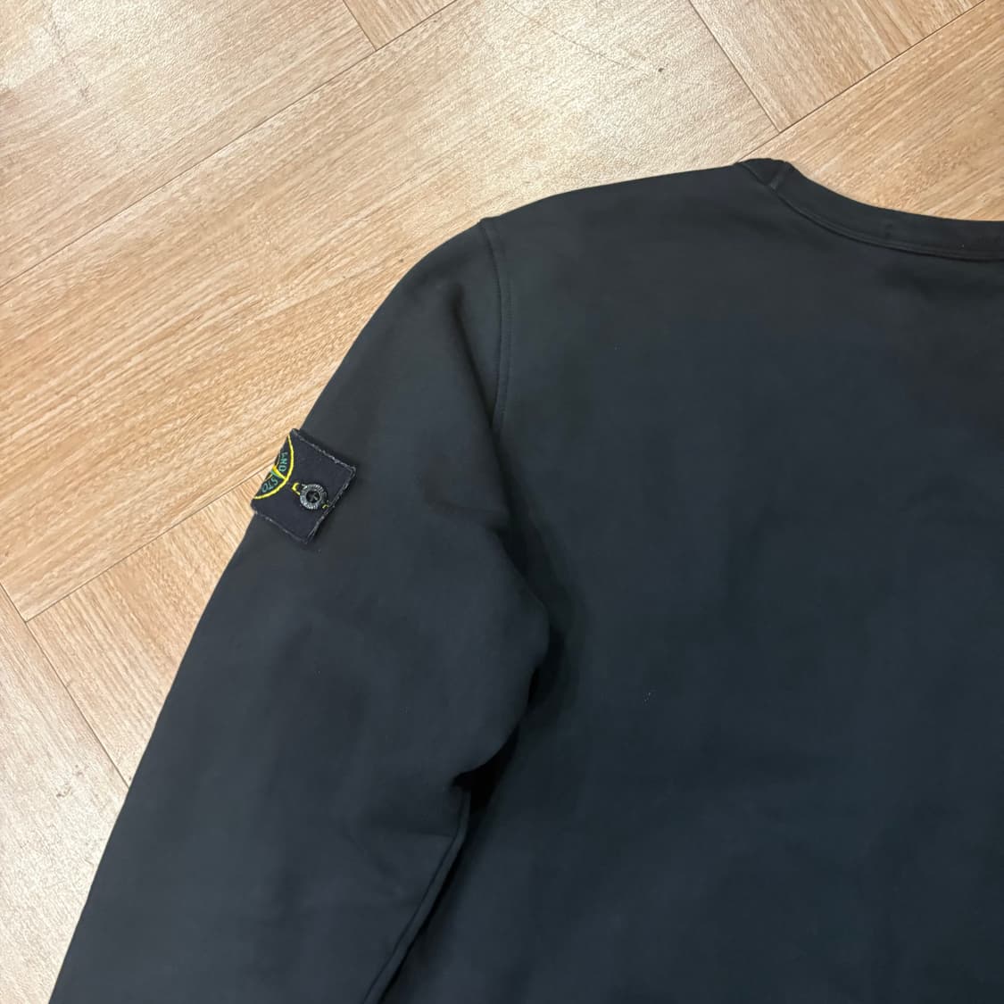 스톤아일랜드 20ss 와펜 히든 지퍼 포켓 스웻셔츠 상품이미지7