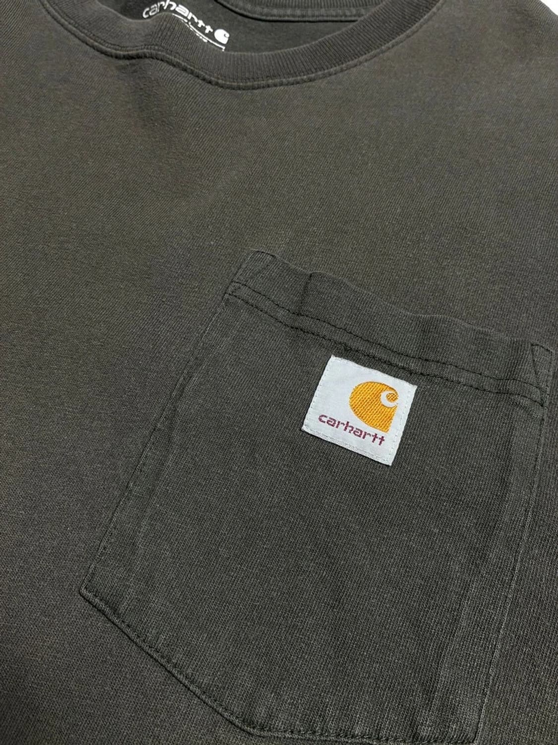 칼하트 루즈핏 워크 포켓 반팔 티셔츠 R1139 상품이미지4