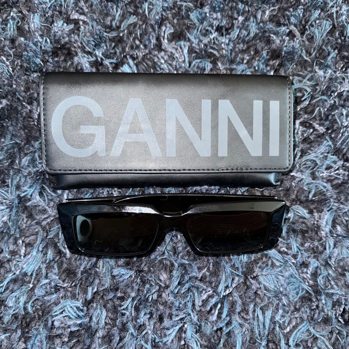 GANNI 가니 렉텡귤러 선글라스  상품이미지1