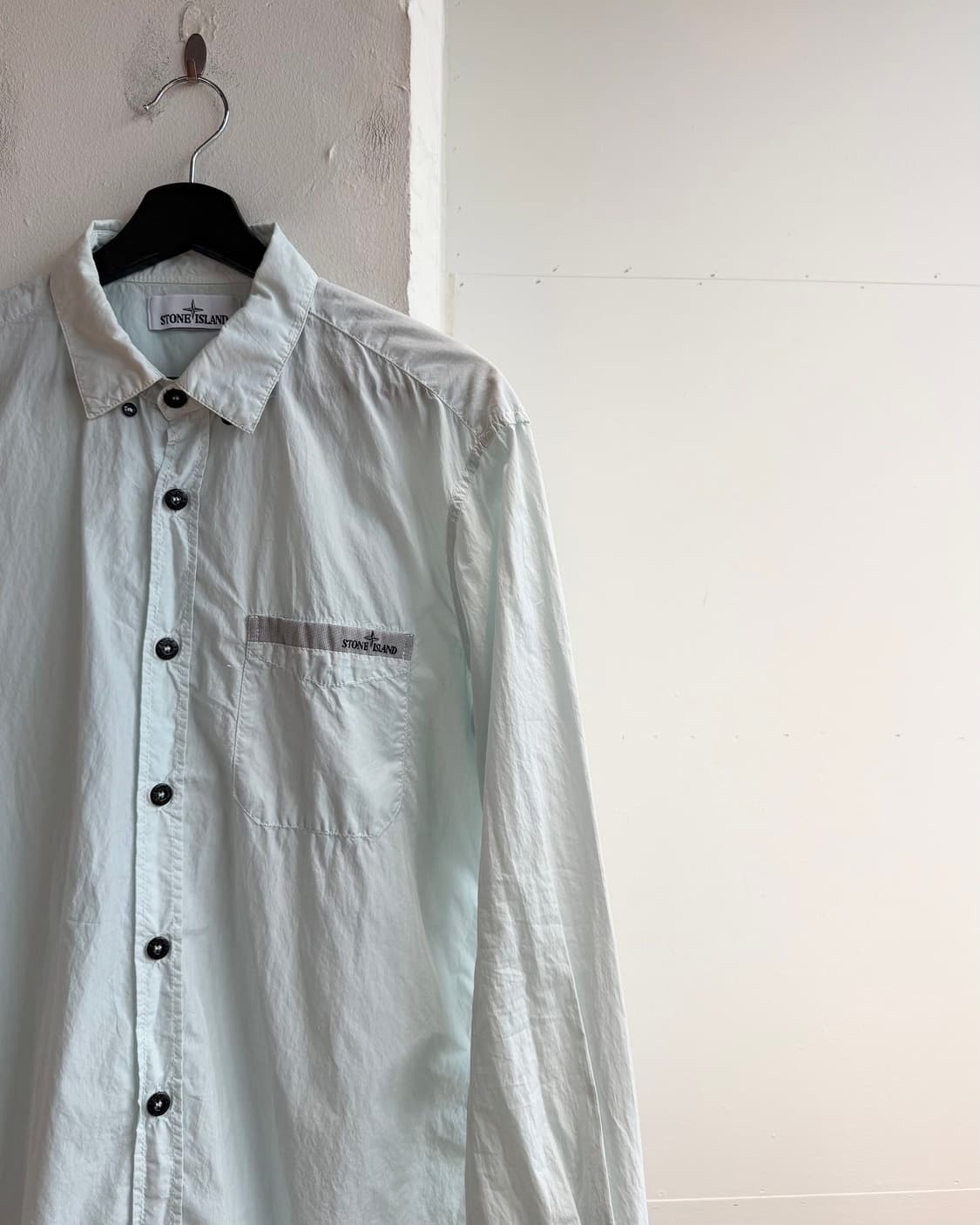 스톤아일랜드 라이트 블루 원포켓 셔츠  상품이미지5