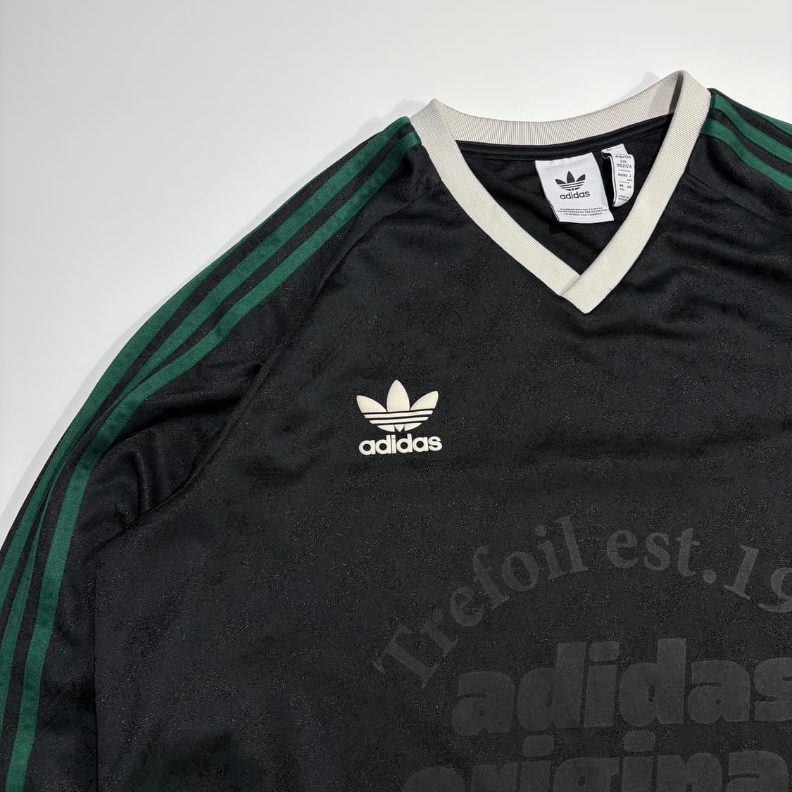 아디다스 오리지널스 트레포일 로고 브이넥 롱슬리브 블록코어 상품이미지3