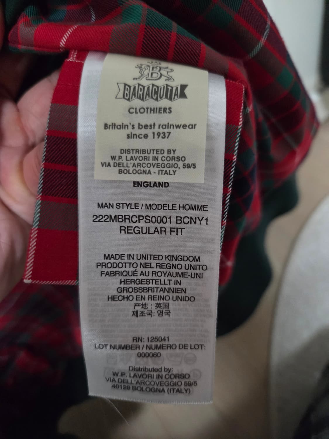 바라쿠다 g9 42 사이즈 팝니다 상품이미지4