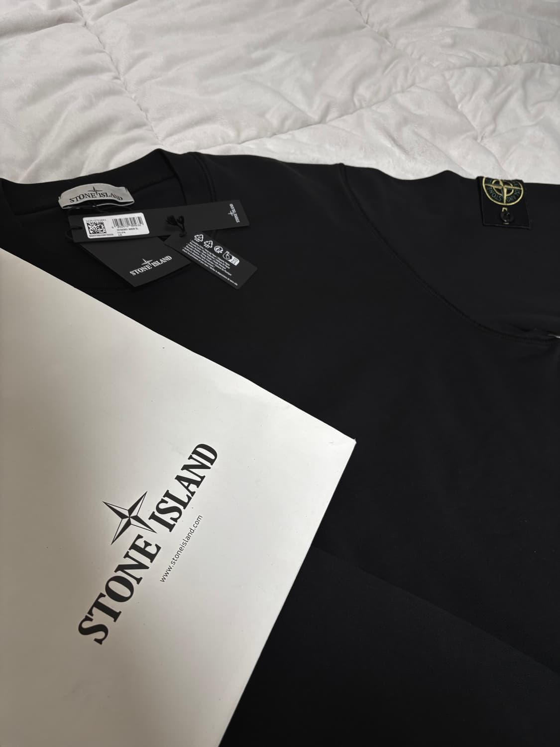 스톤아일랜드 맨투맨 블랙 스톤 맨투맨 상품이미지2