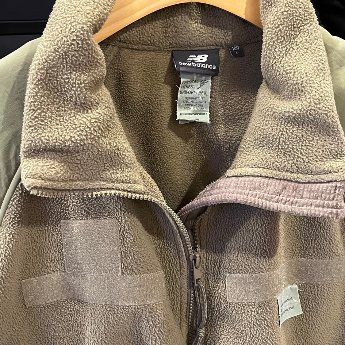 뉴발란스 x 디스이즈네버댓 PFU 플리스 집업 자켓 상품이미지6