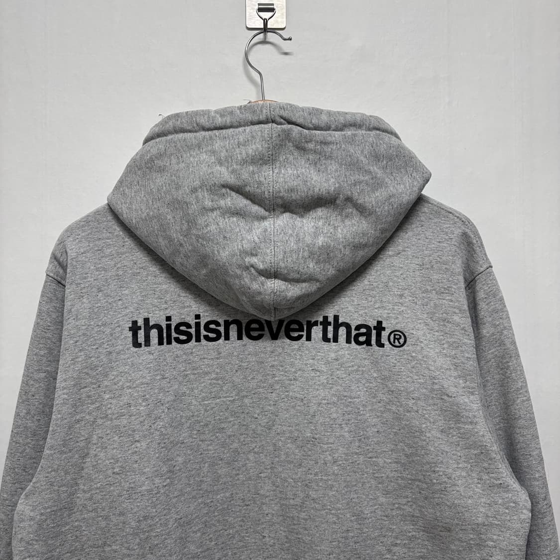 디스이즈네버댓 그레이 후드티 상품이미지4