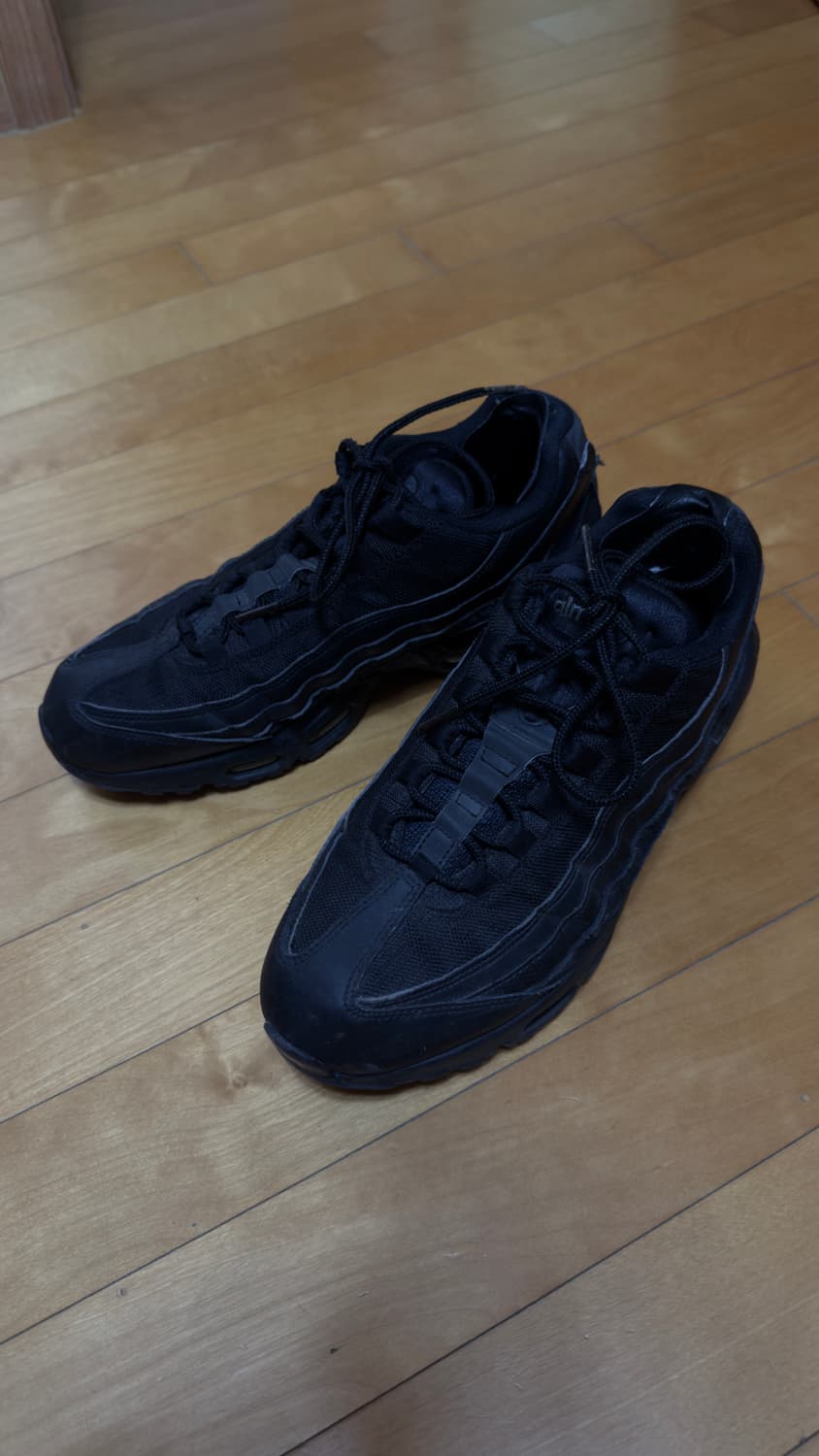 에어맥스 95 블랙 275 상품이미지1