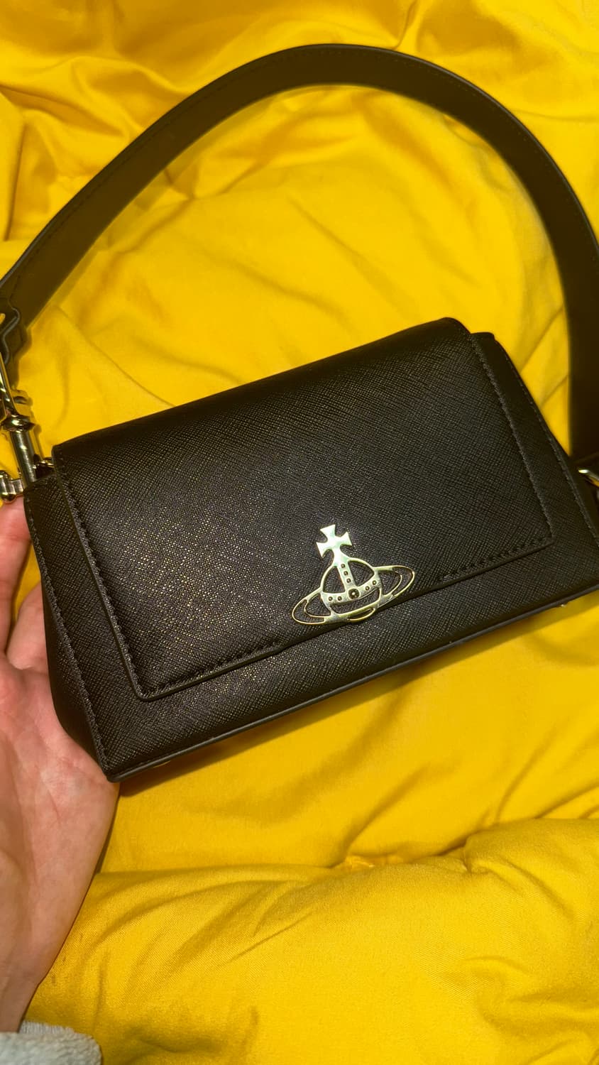 비비안 헤이즐 스몰 토트백 블랙 판매합니다 상품이미지1