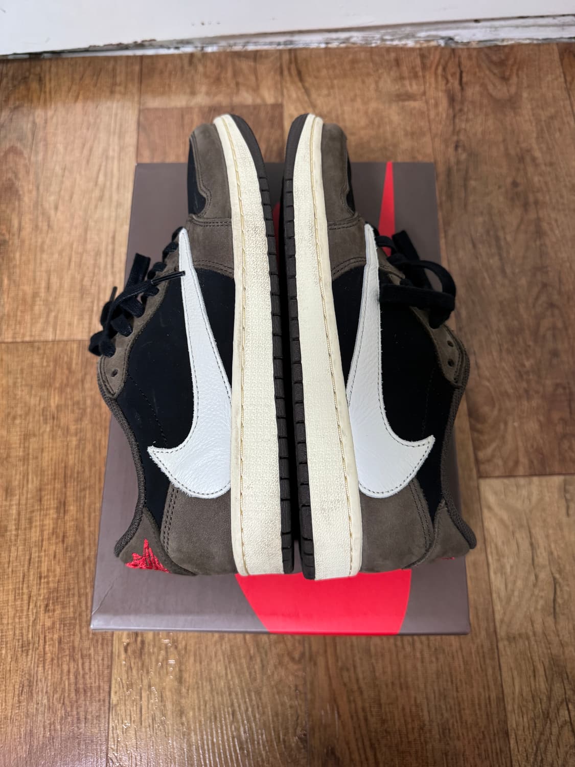 [270] 나이키 조던1 스캇 로우 OG 상품이미지6