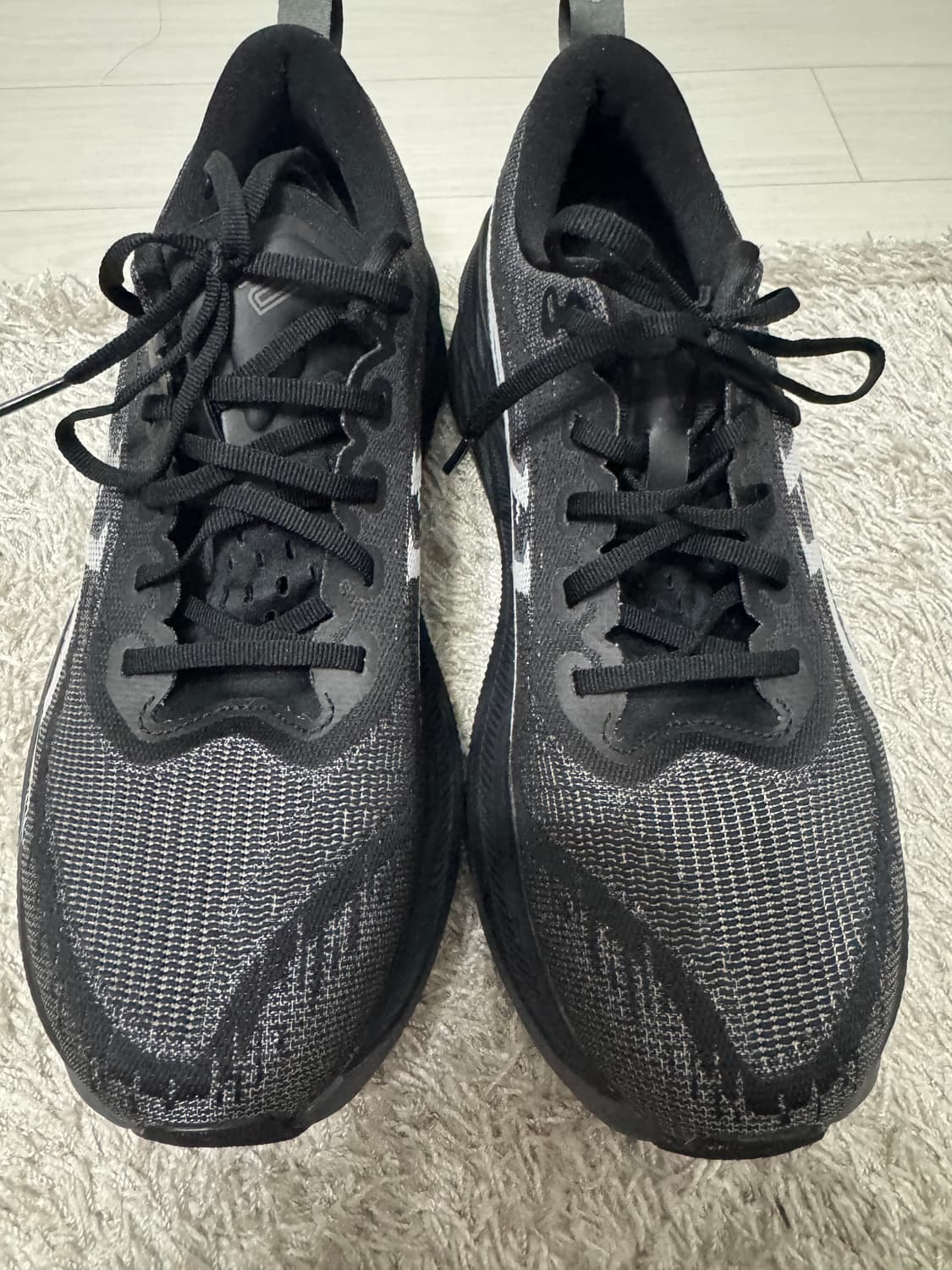 [270] 아식스 슈퍼블라스트 2 블랙 화이트 상품이미지1