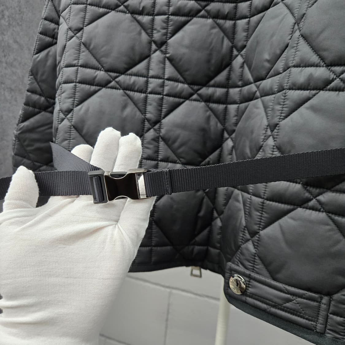 디올 까나쥬 여성 패딩 34 상품이미지5