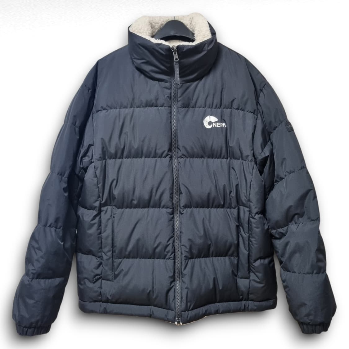 네파 리버시블 구스다운 남녀공용패딩 상품이미지4