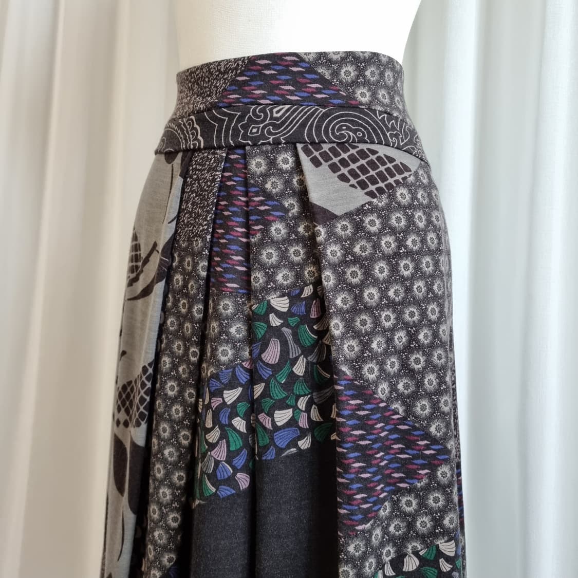 에트로 ETRO 니트 밴딩 스커트 치마 (30-31인치/표기44) 상태굿 상품이미지4