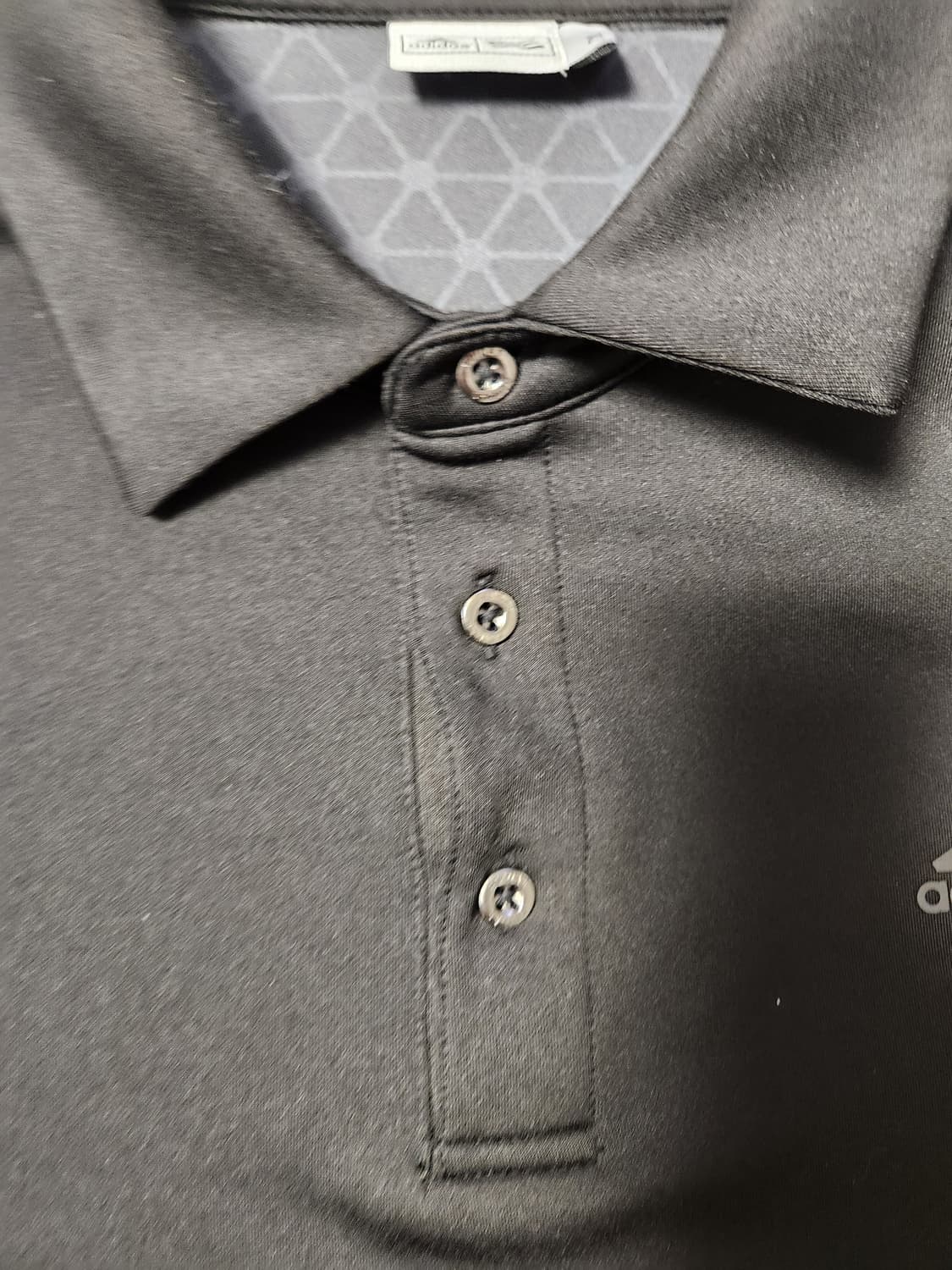 아디다스 카라 폴로 기모 긴팔티(새상품급)2XL


오염 하자 없이 깨끗 상품이미지3