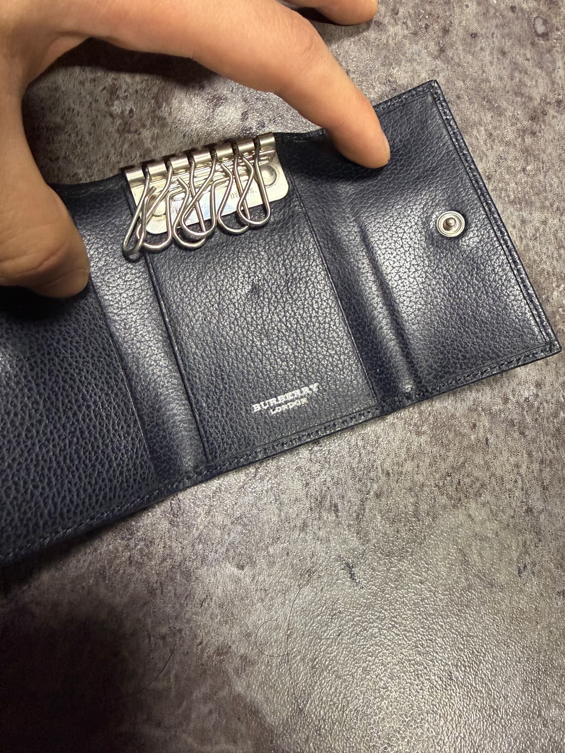 버버리 키지갑 상품이미지2