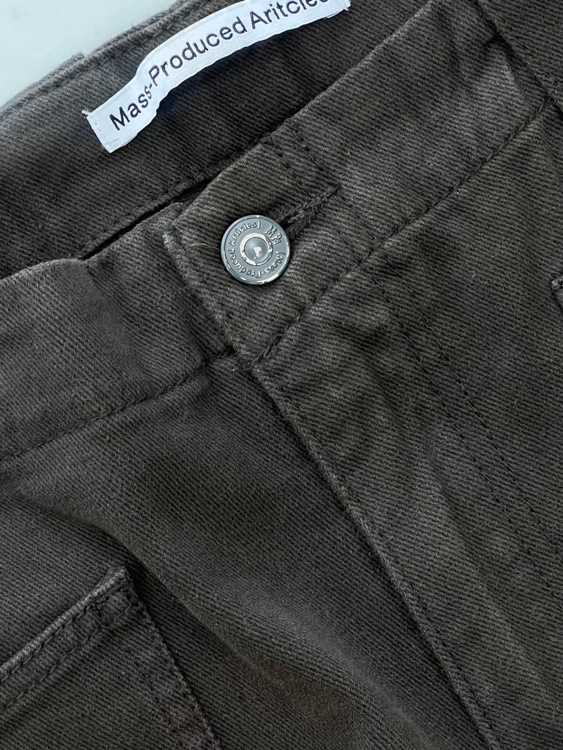 [L] 플라스틱 프로덕트 웨이브 지퍼 팬츠 상품이미지7