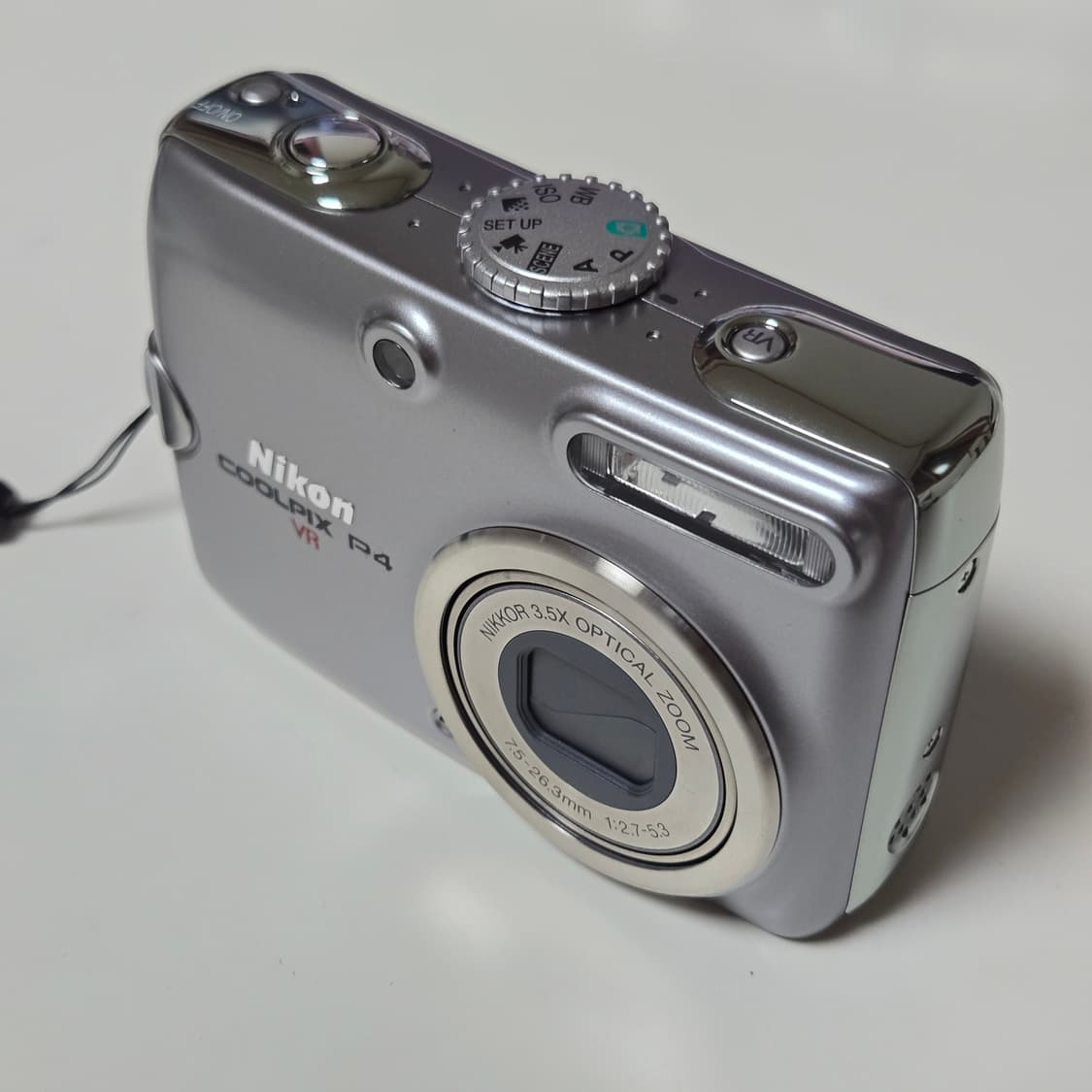 니콘 쿨픽스 P4  디지털 카메라 상품이미지3