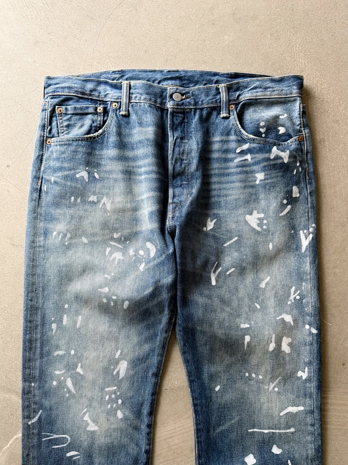 Levi’s 501 Wash Paint Denim Pants  상품이미지2