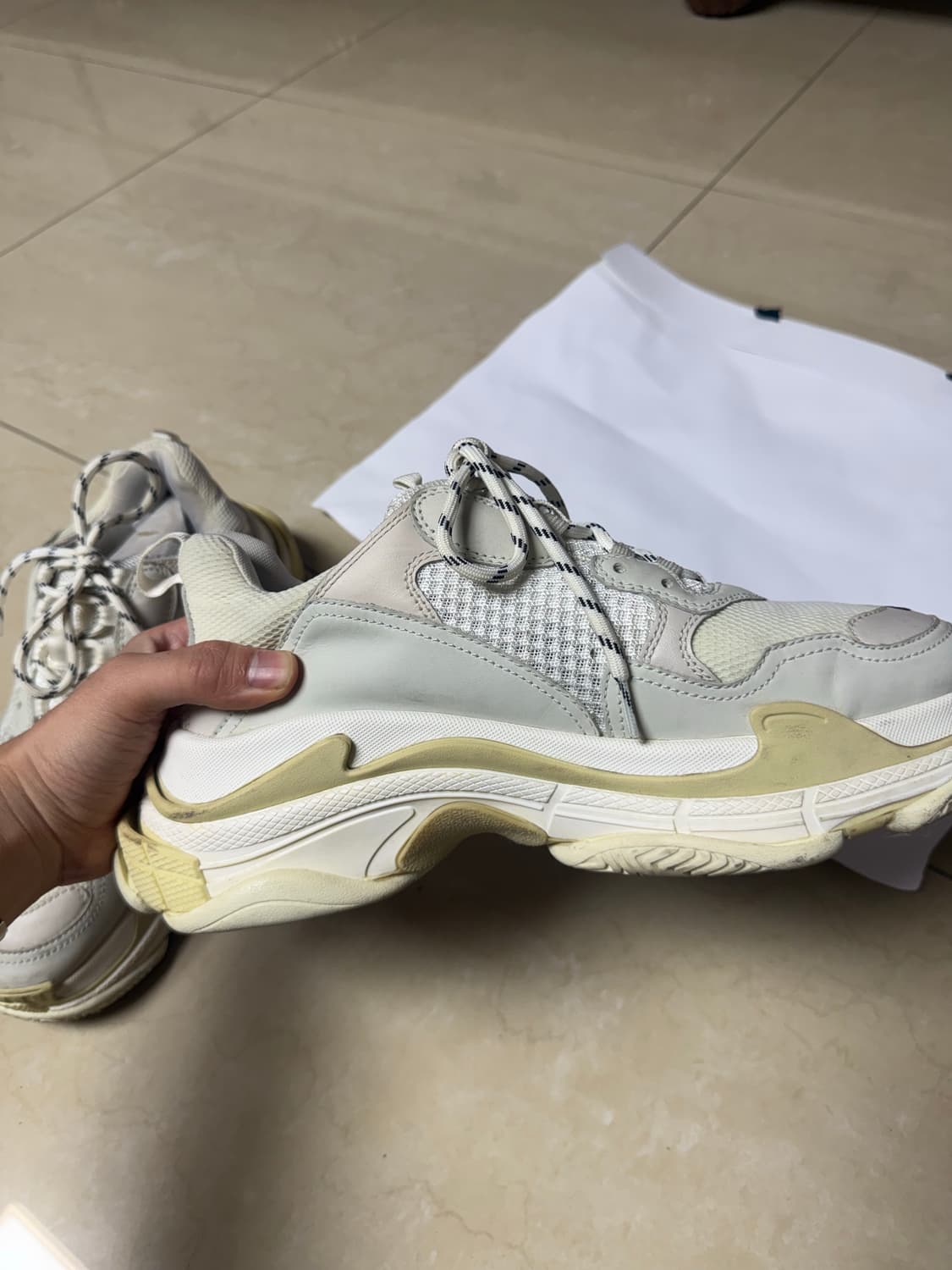 발렌시아가 트리플s 44 화이트 상품이미지5