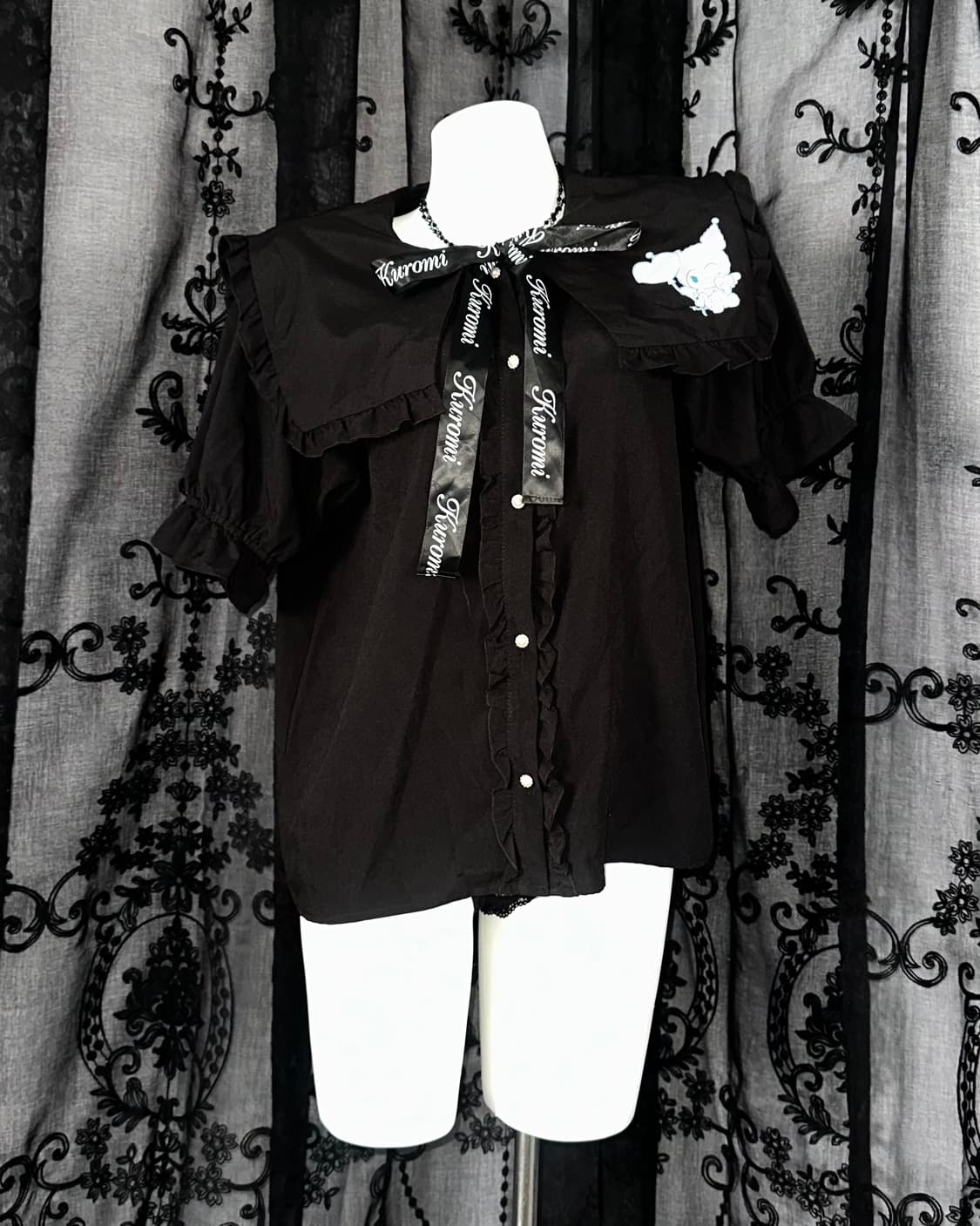 #kuromi gothic ribbon blouse 상품이미지1