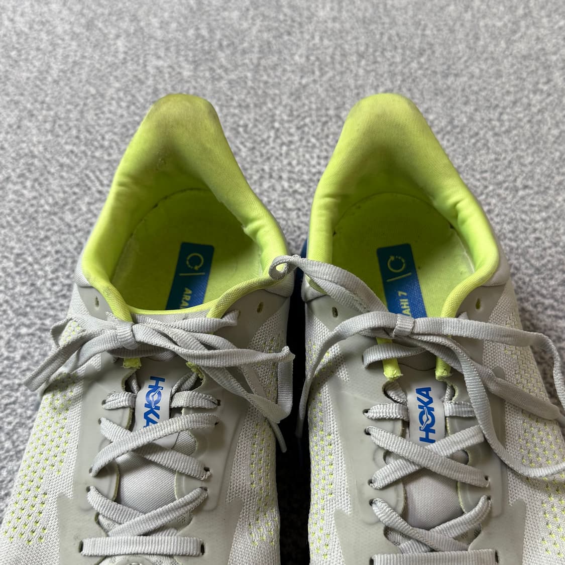 [정가 15만원] HOKA 호카 아라히7 러닝화 275 상품이미지7