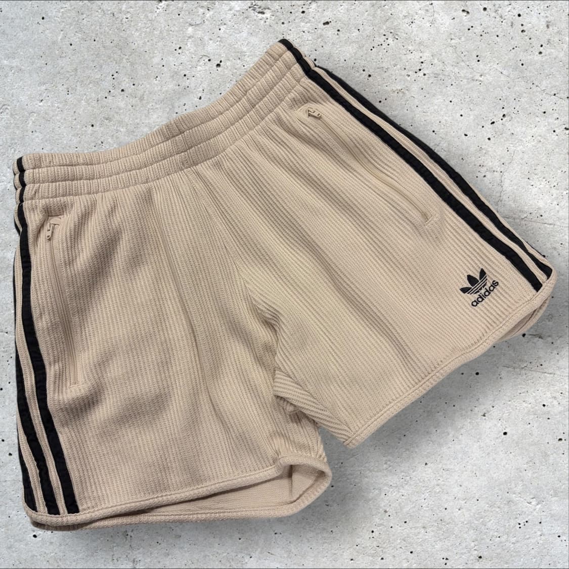 [M] 아디다스 와플 삼선 반바지 아이보리 B363 상품이미지1