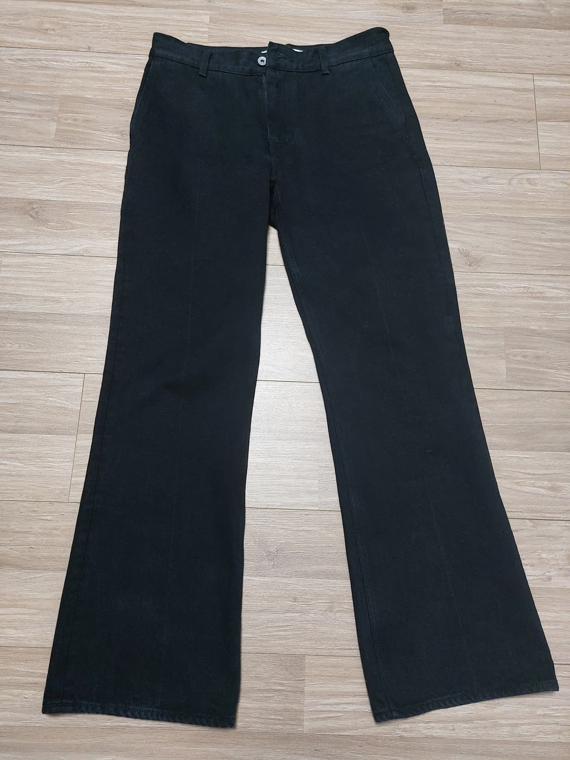 토니웩 FLARED-LEG TAILORED JEANS_ WASHED BL 상품이미지4