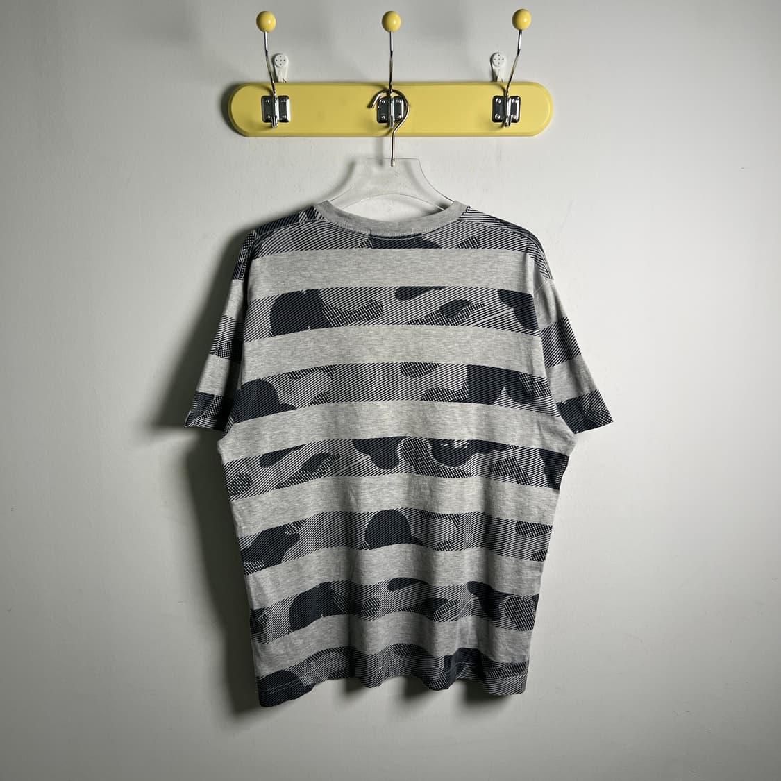 Bape 베이프 그레이 카모 스트라이프 반팔 티셔츠 M 상품이미지3