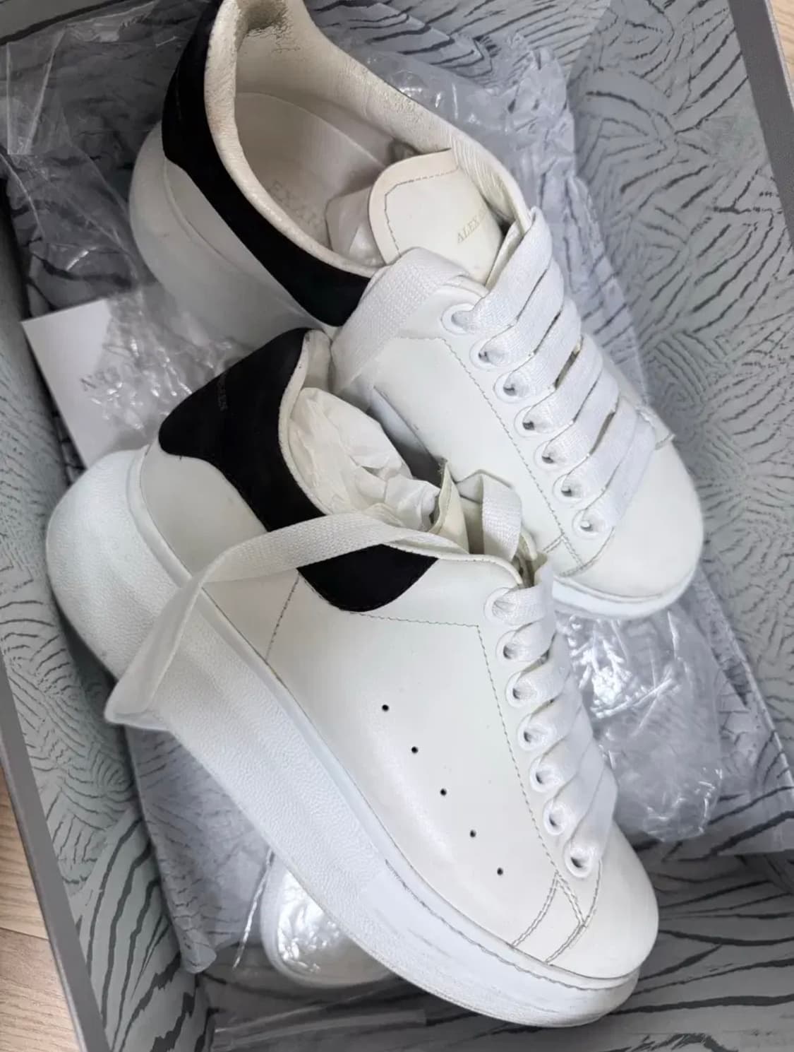 Alexander McQueen 알렉산더 맥퀸 36.5 상품이미지7