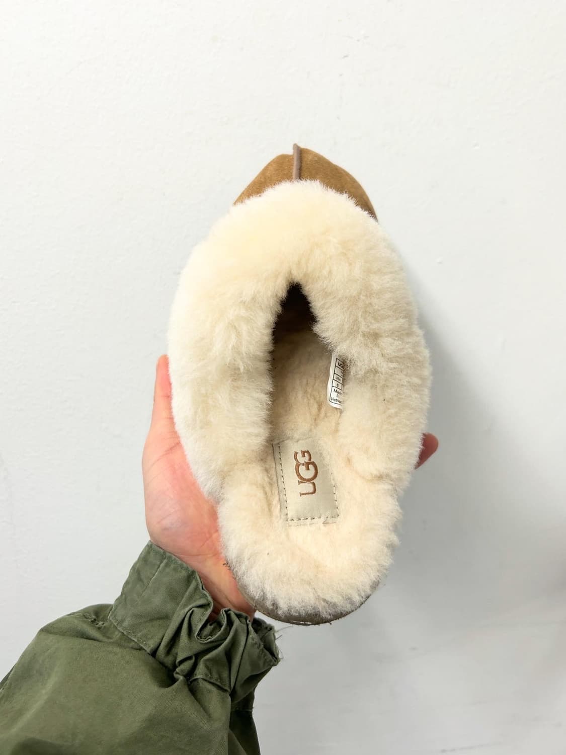 UGG 어그 디스케트 퍼 슬리퍼 230 상품이미지4