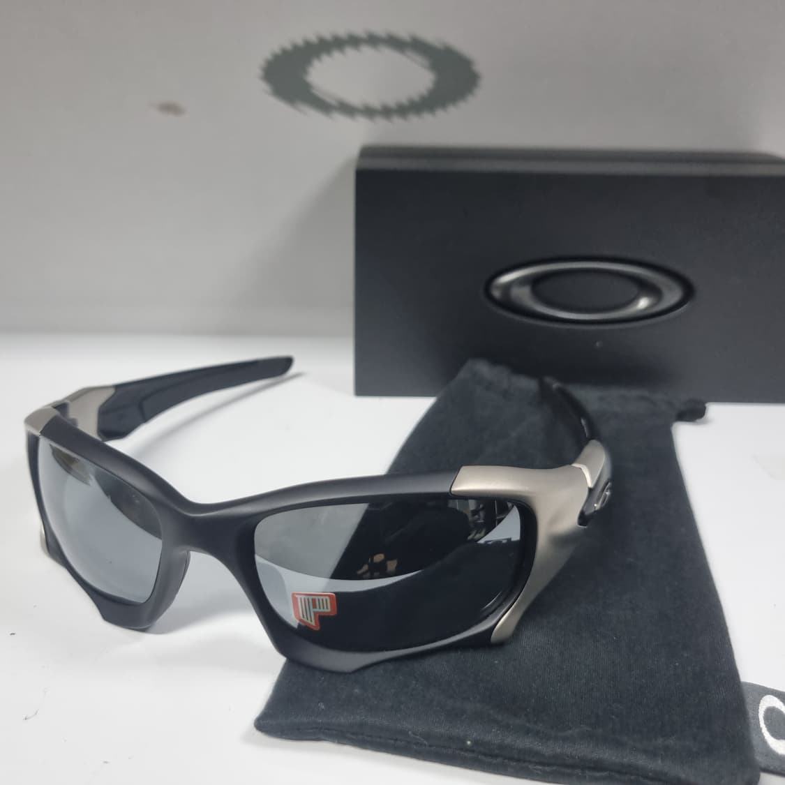 오클리 핏보스 II 매트블랙티타늄 새제품 상품이미지1