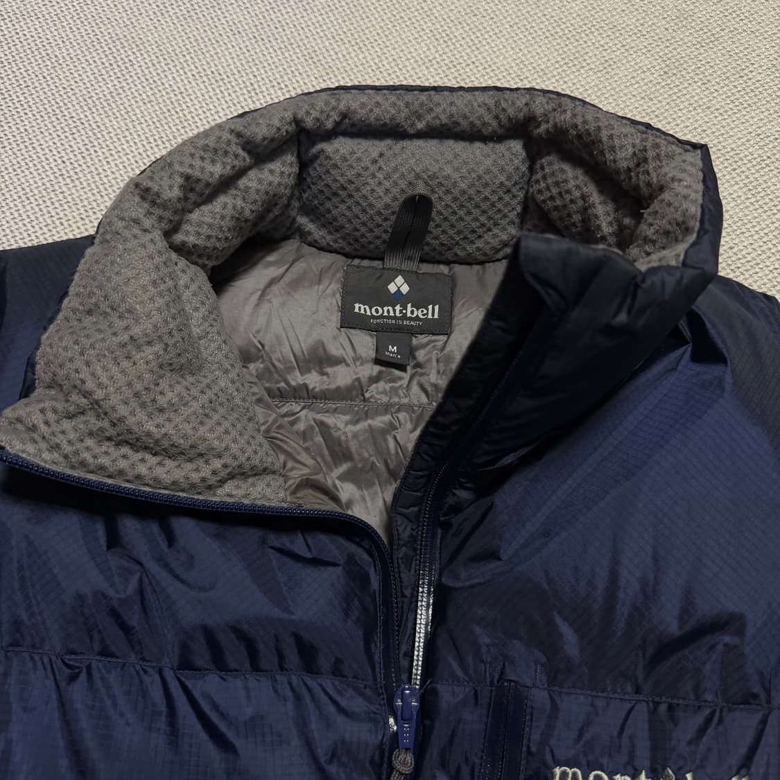 몽벨 EX800 고어 윈드스토퍼 다운 패딩 상품이미지4