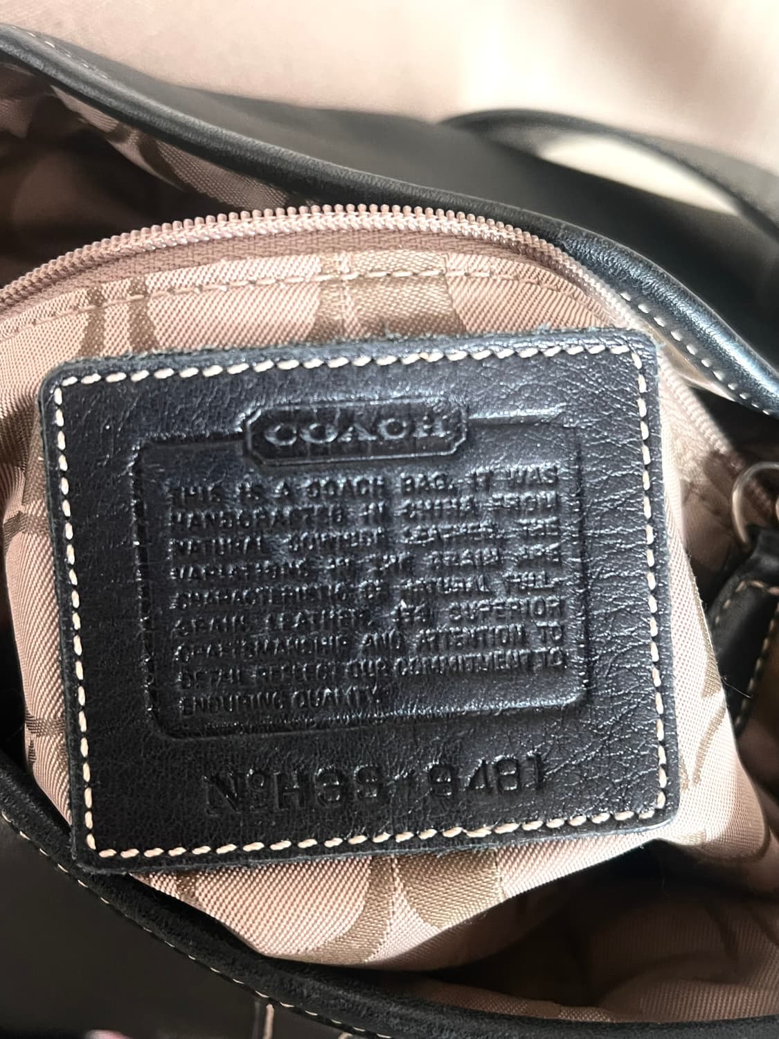 90s coach 코치 클래식 블랙 레더 소호백 숄더백 크로스백 상품이미지10