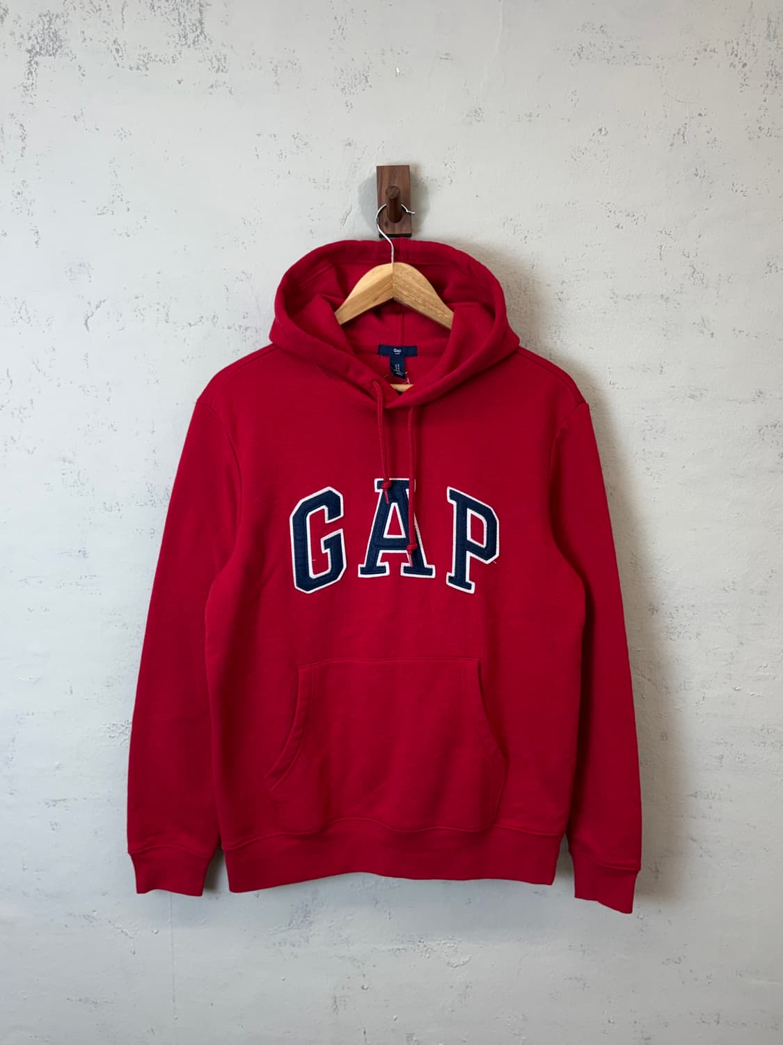 갭 GAP 레드 후드티 상품이미지1