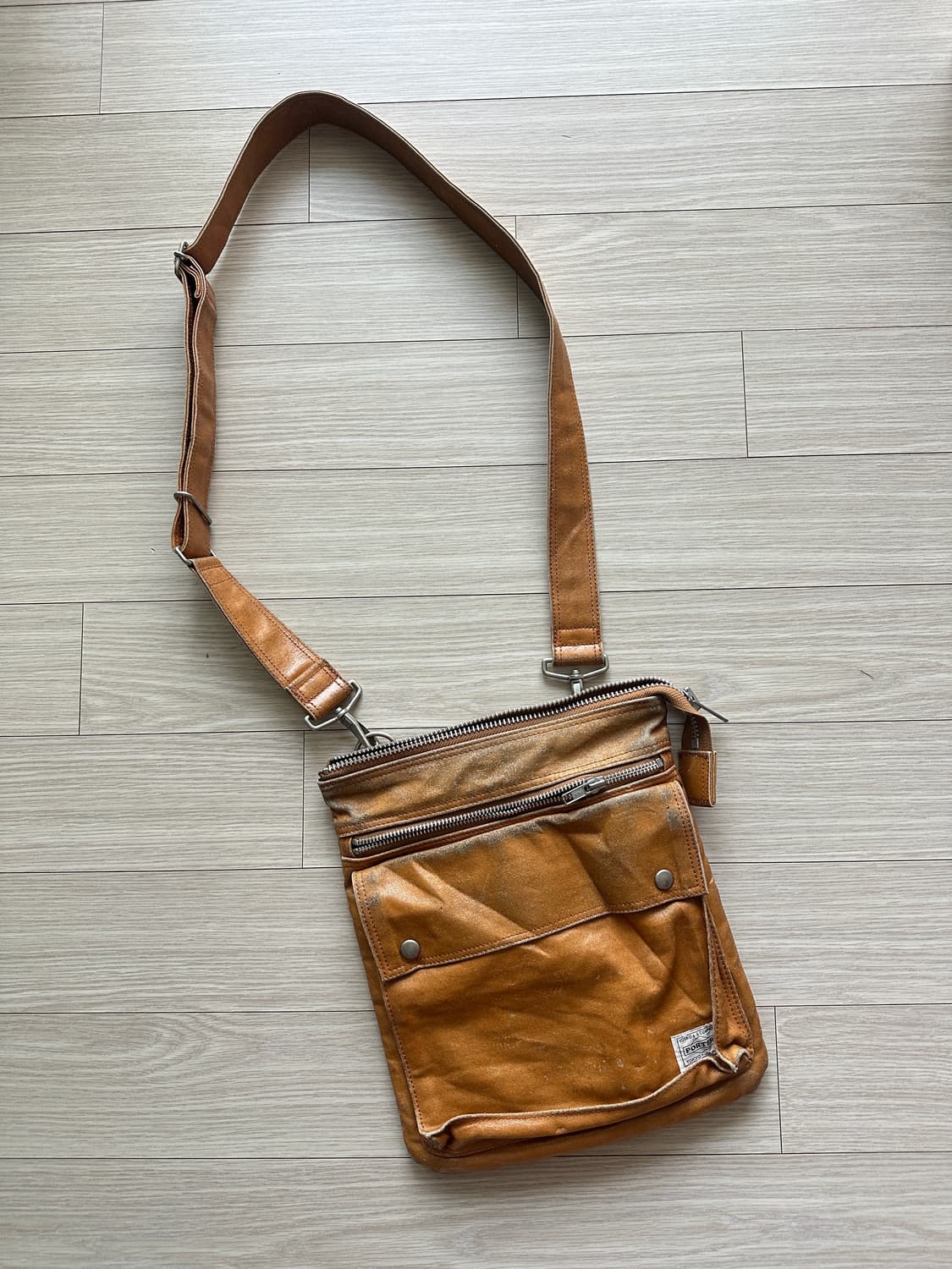 Porter 요시다포터 프리스타일 레더 크로스백 상품이미지1