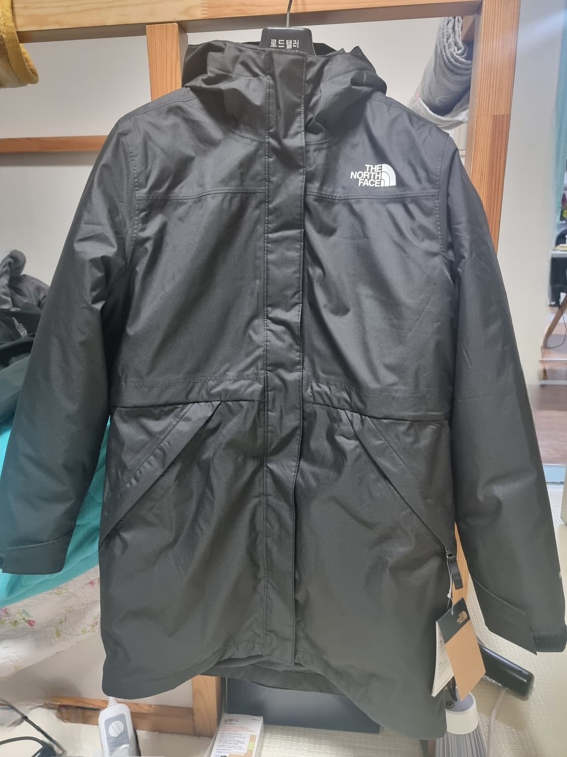 노스페이스 바람막이 경량패딩 상품이미지8