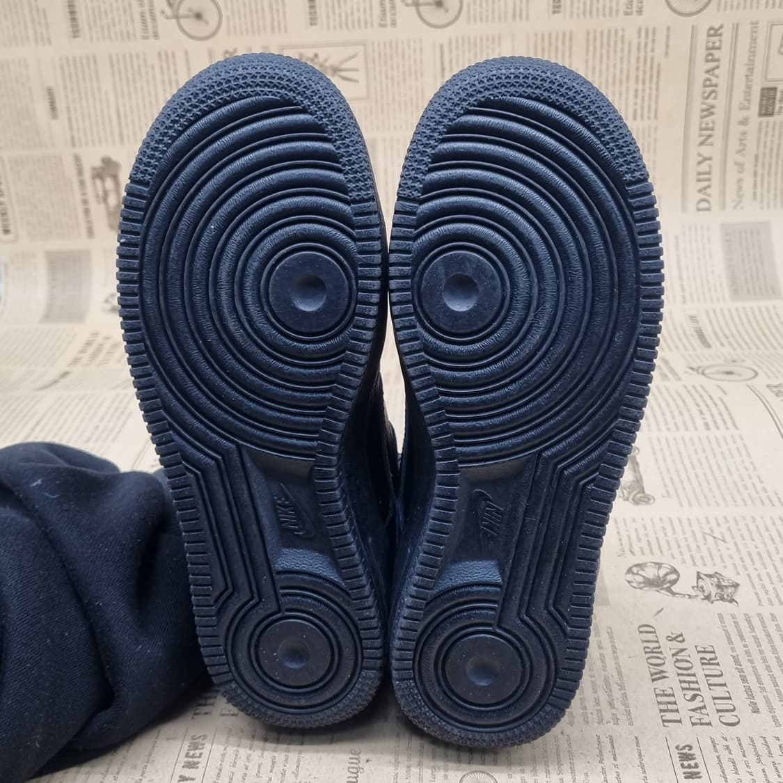 나이키 에어포스1 07 로우 아동운동화235 상품이미지3