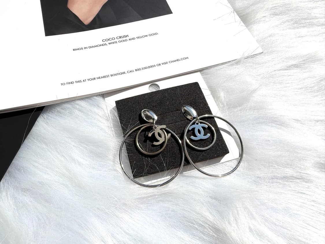 실버 링 레이어드 샤넬 이어링 상품이미지3