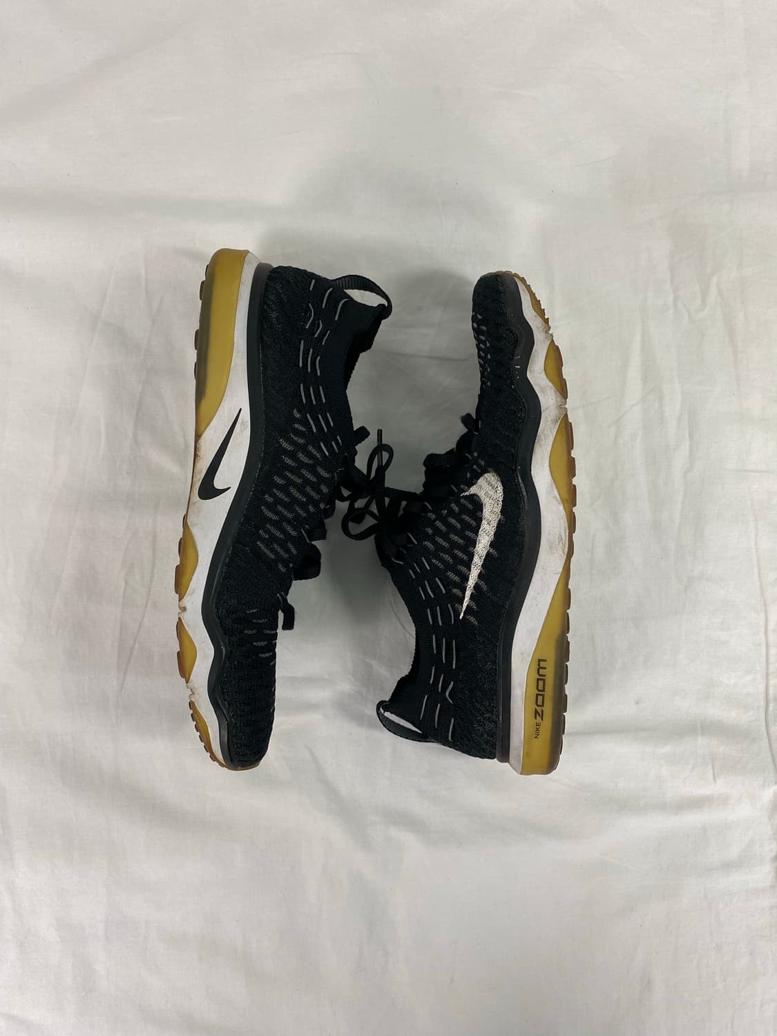 나이키 줌 피어리스 플라이니트 검흰 240 상품이미지2