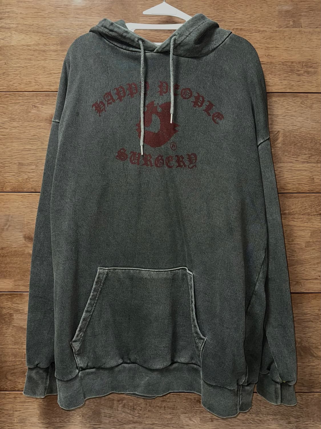 써저리 x 해피피플갤러리 피그먼트 후드티 상품이미지1