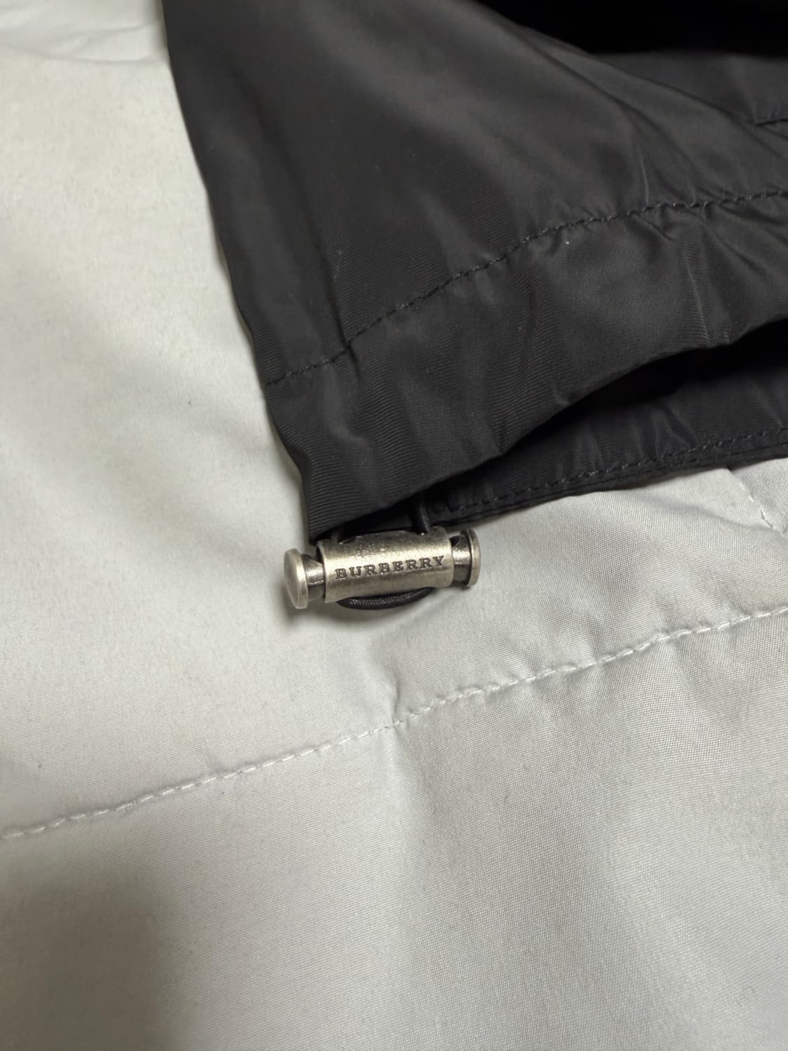 버버리 바람막이 자켓 상품이미지5