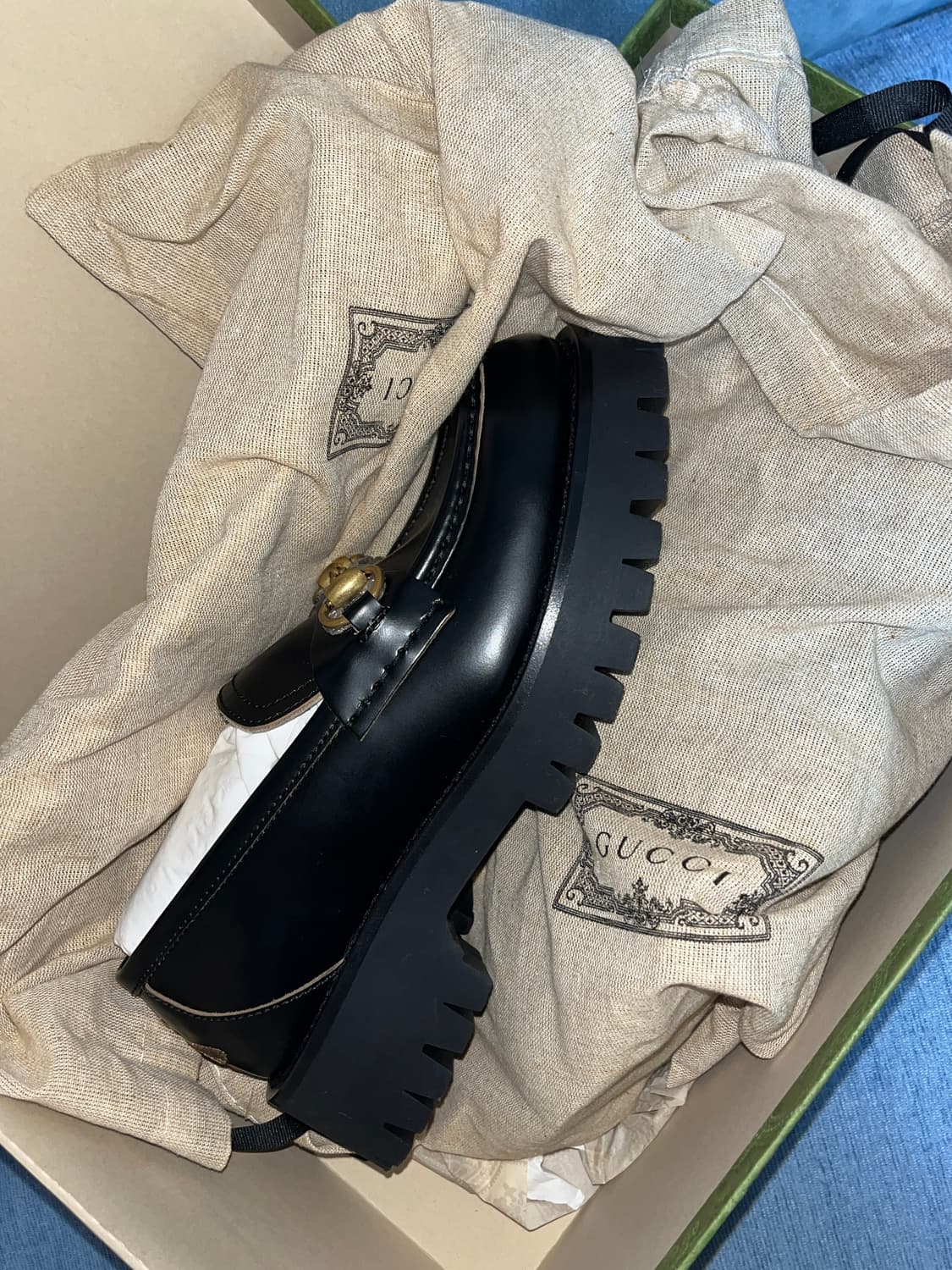 구찌 레더 러그 홀스빗 로퍼 37+ 새제품 상품이미지3