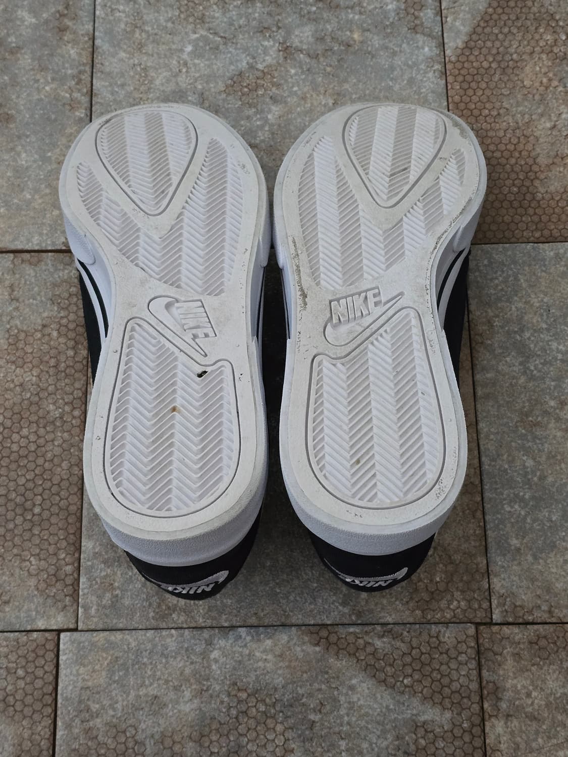 (260)나이키 gts 16 txt  상품이미지9