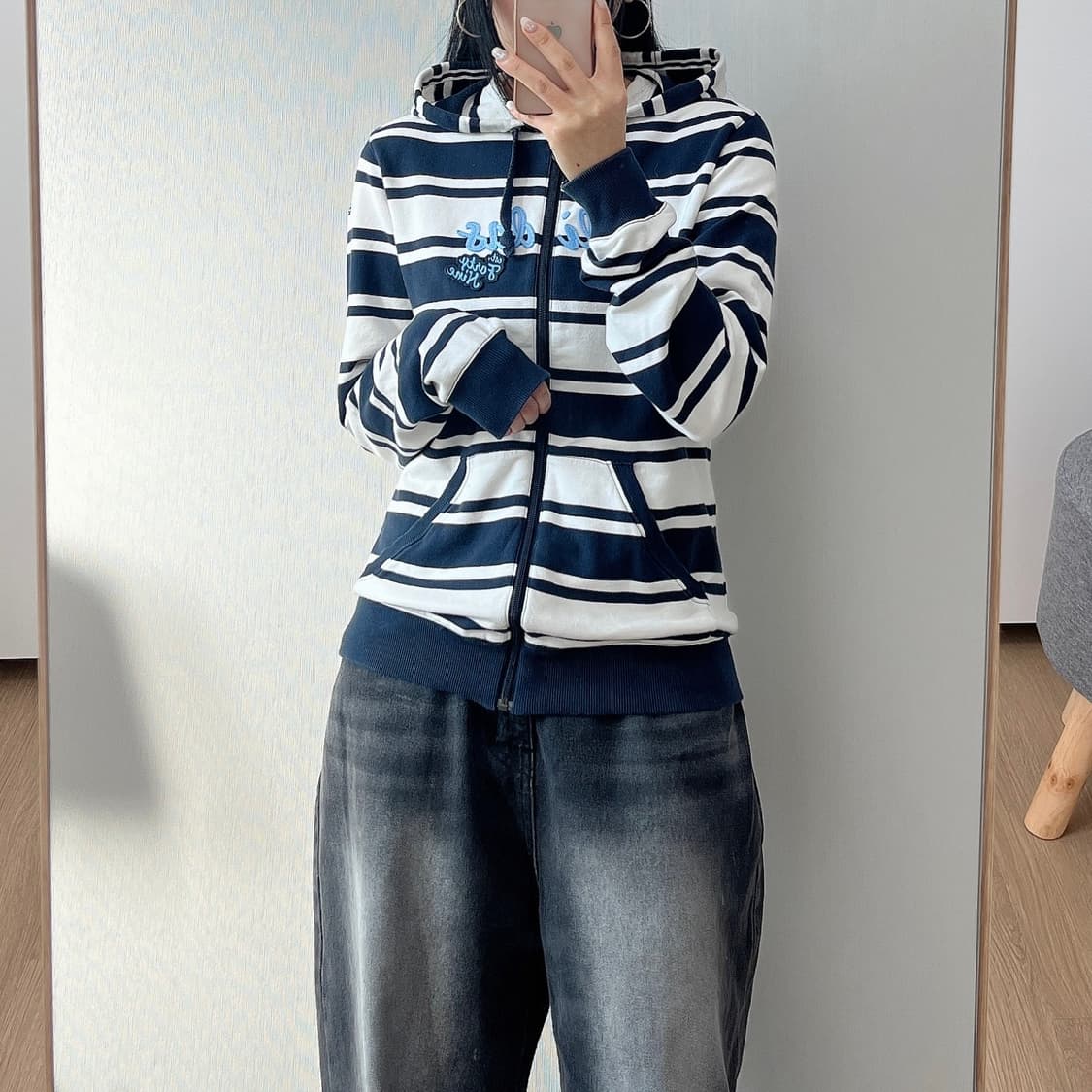 아디다스 Y2K 하늘색 자수로고 단가라 후드집업 상품이미지1