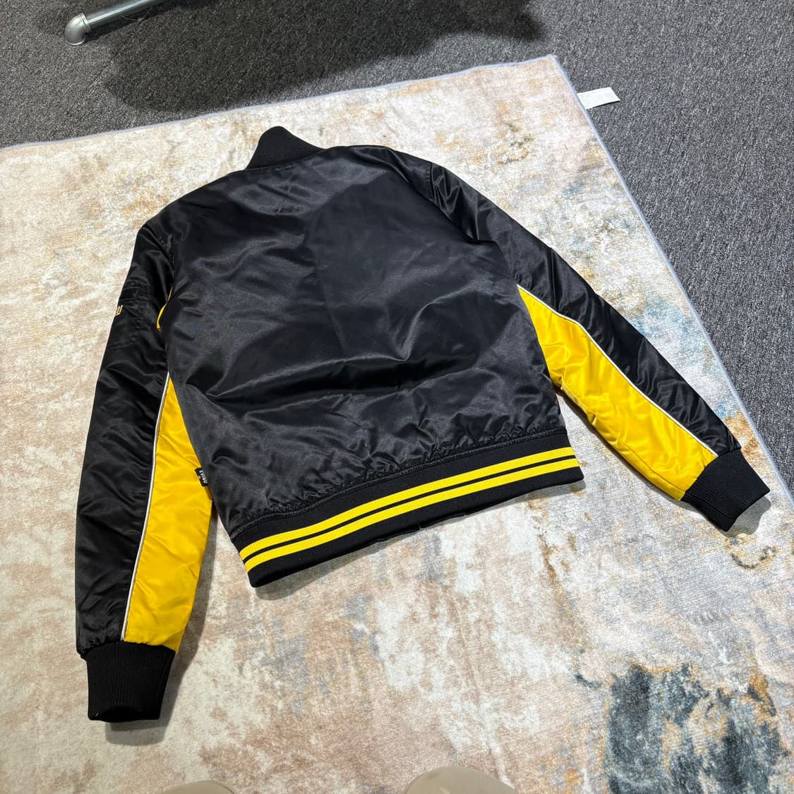 에비수 빅로고 빈티지 점퍼 상품이미지2