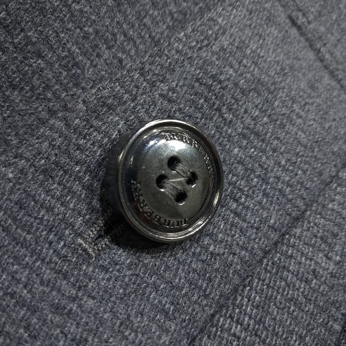 CL085 S 버버리 런던 버진 울 캐시미어 혼방 더블 펨플럼 코트 상품이미지3