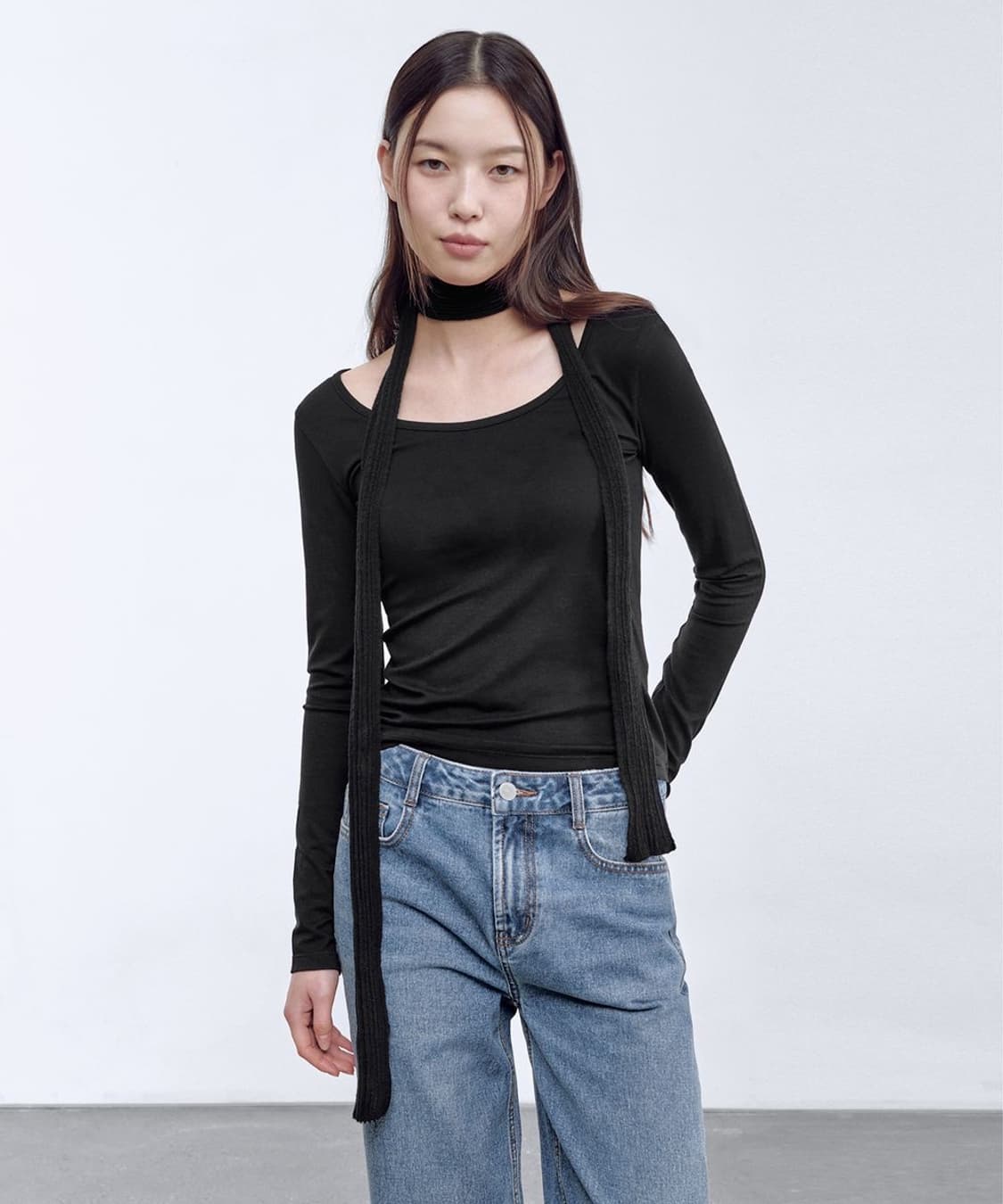 무신사 스탠다드 우먼 버티컬 크로셰 내로우 스카프 블랙 상품이미지2