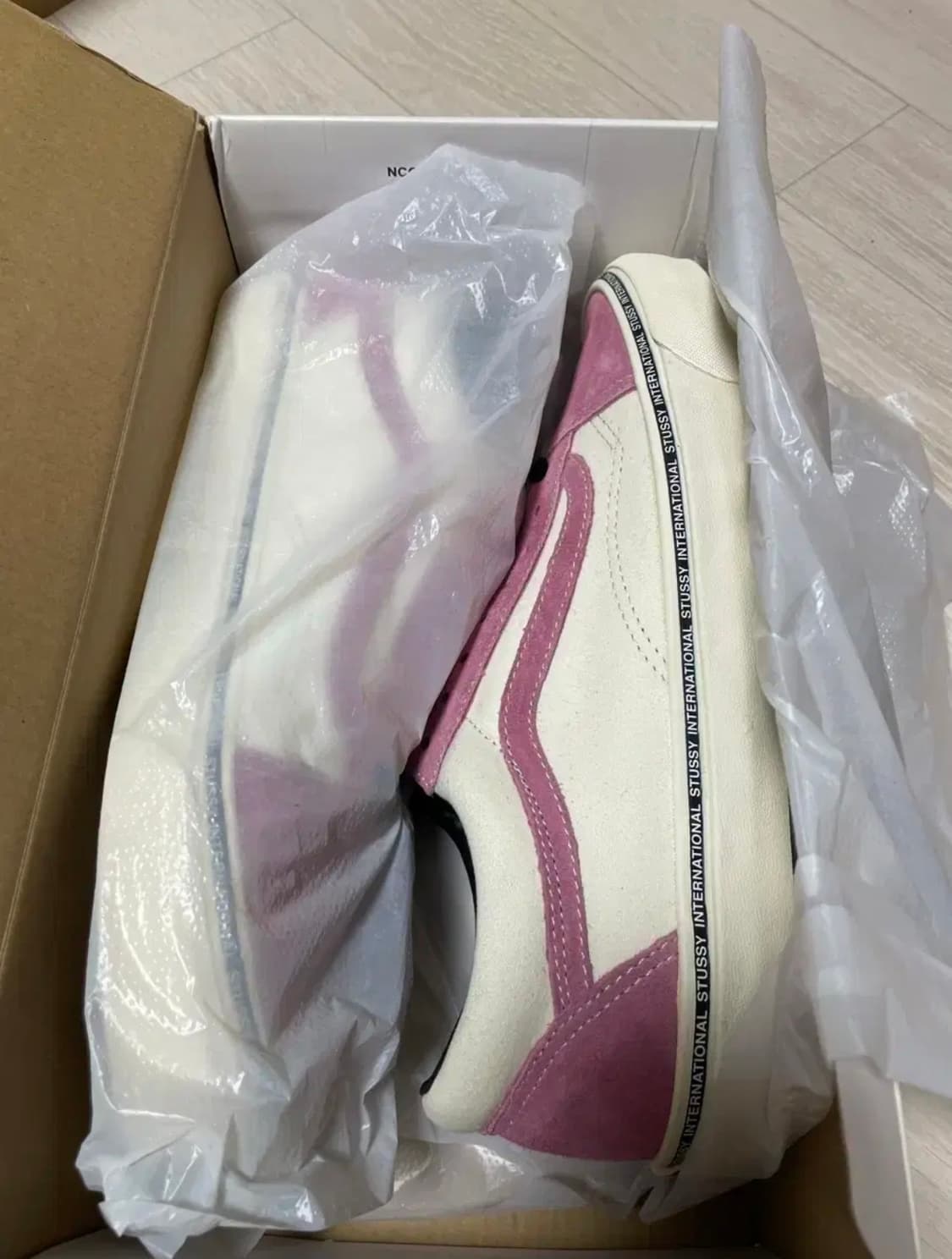 반스 스투시 올드스쿨 로즈 상품이미지2